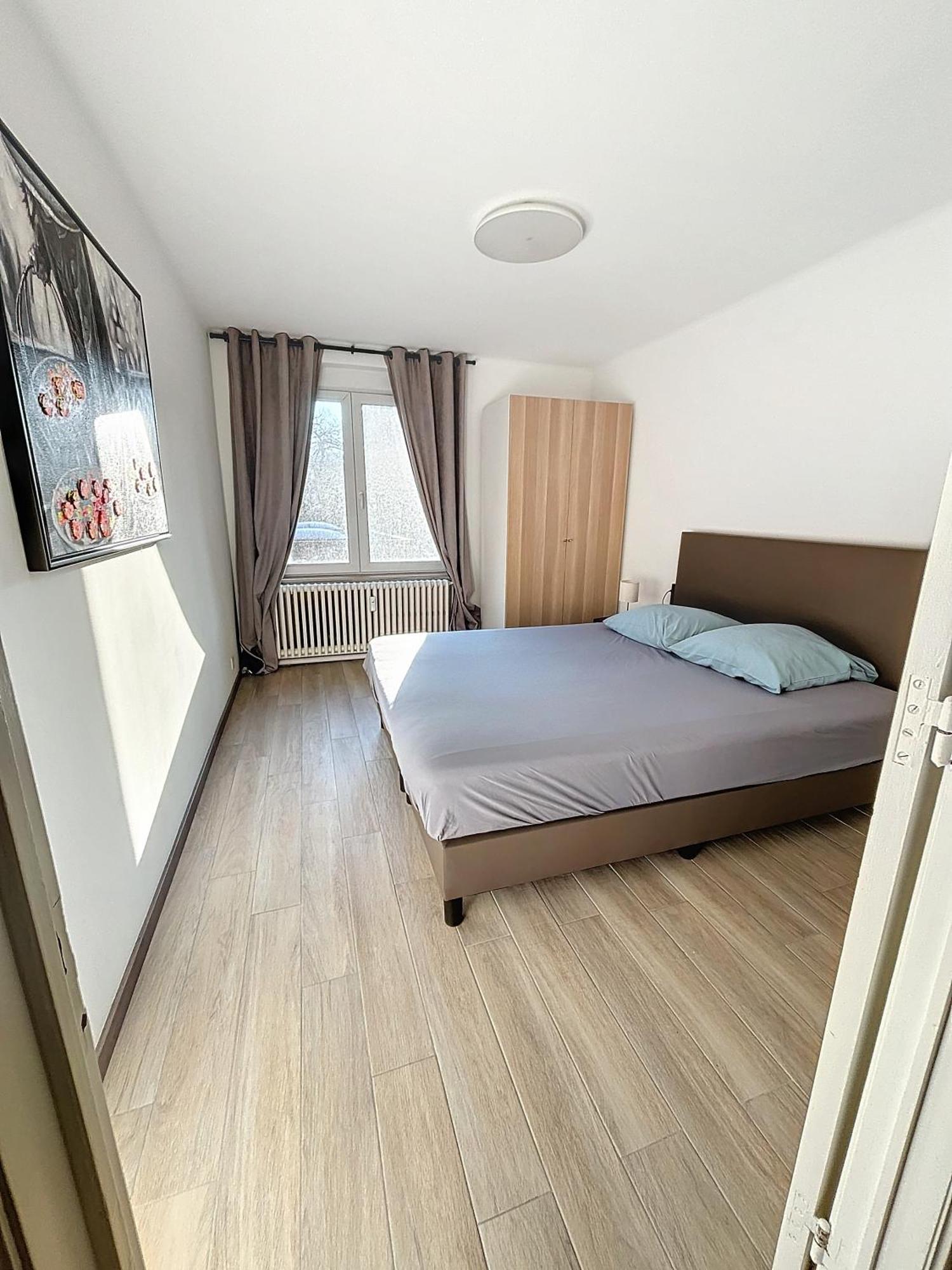 Nomad Apartments - Henin 沙勒罗瓦 客房 照片