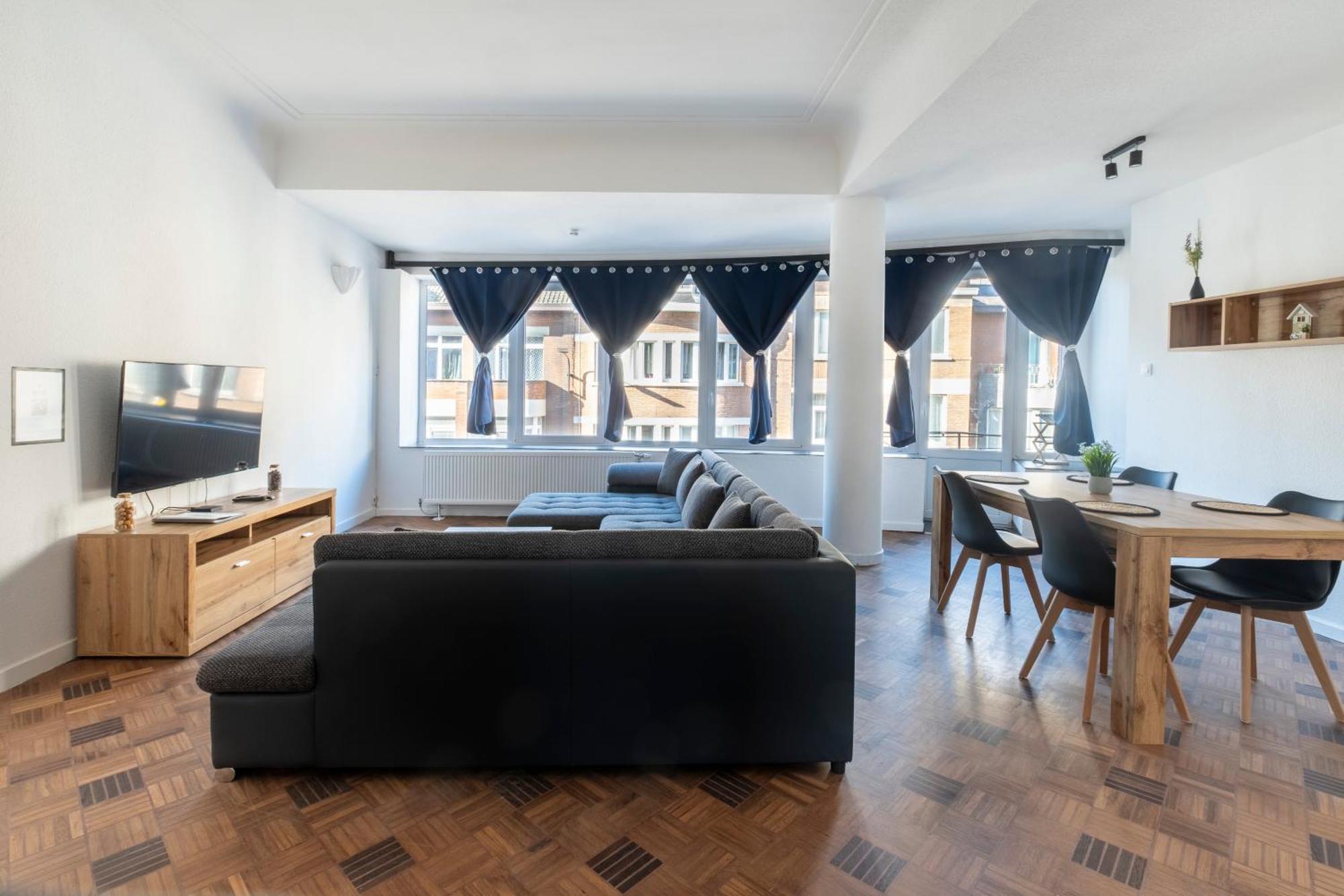 Nomad Apartments - Henin 沙勒罗瓦 客房 照片
