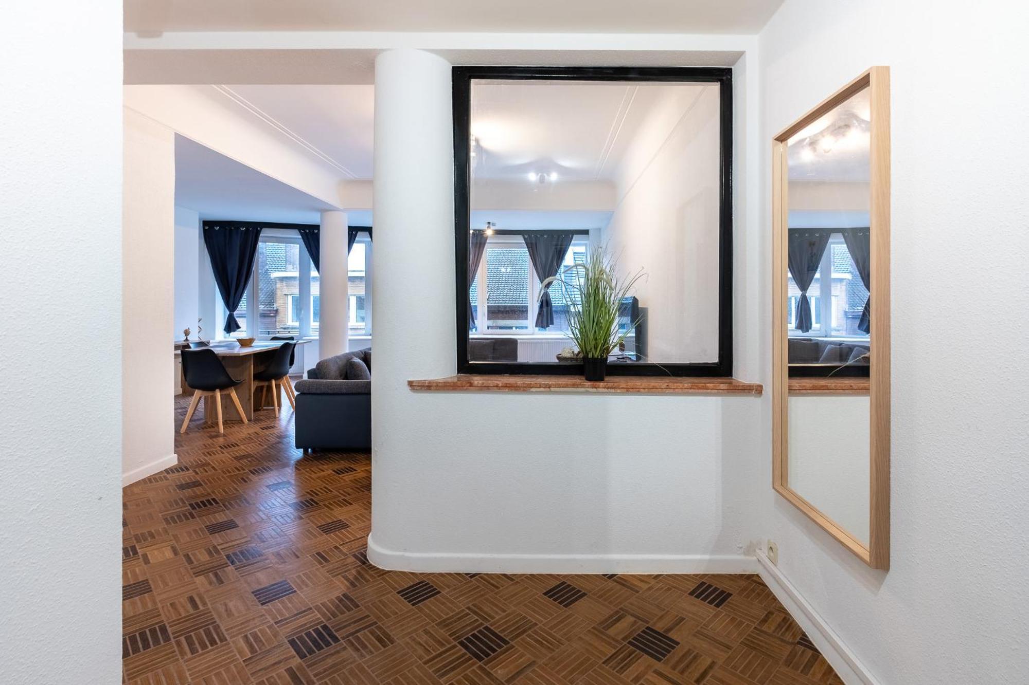 Nomad Apartments - Henin 沙勒罗瓦 客房 照片