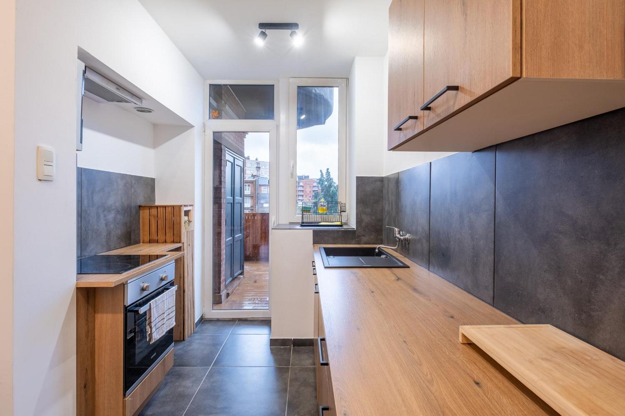 Nomad Apartments - Henin 沙勒罗瓦 客房 照片