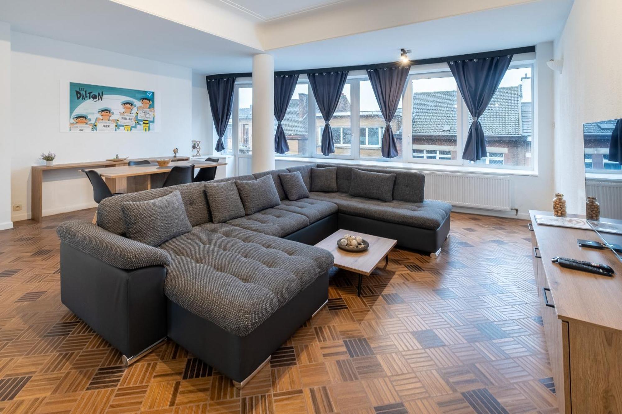 Nomad Apartments - Henin 沙勒罗瓦 客房 照片
